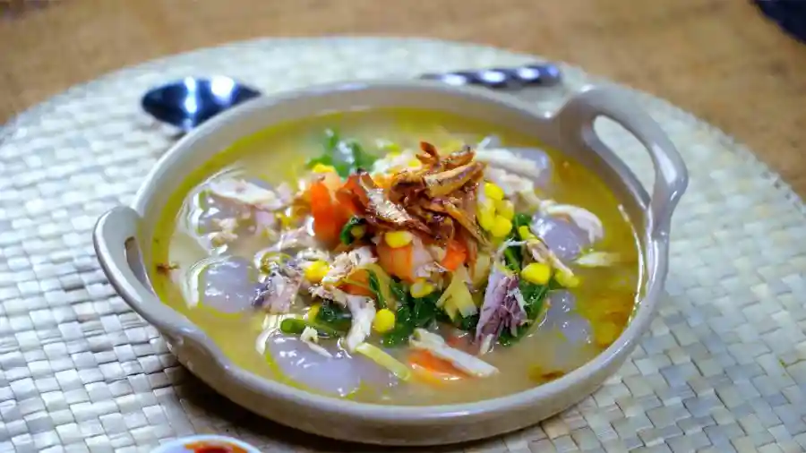 Resep Kapurung Hidangan Tradisional Sulawesi Selatan yang Kaya Rasa dan Gizi_11zon Resep Kapurung: Hidangan Tradisional Sulawesi Selatan yang Kaya Rasa dan Gizi